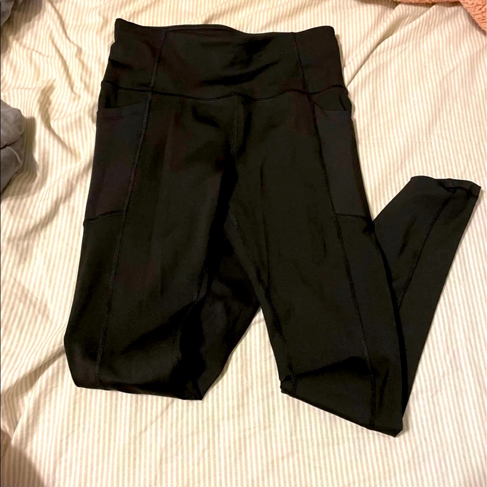 Black leggings